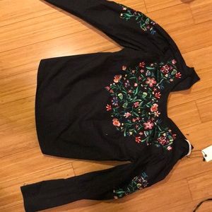 Brand Nee with tags Zara Blouse medium